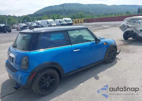 2012 Mini Cooper из США, поврежденный, VIN WMWSU3C54CT367828